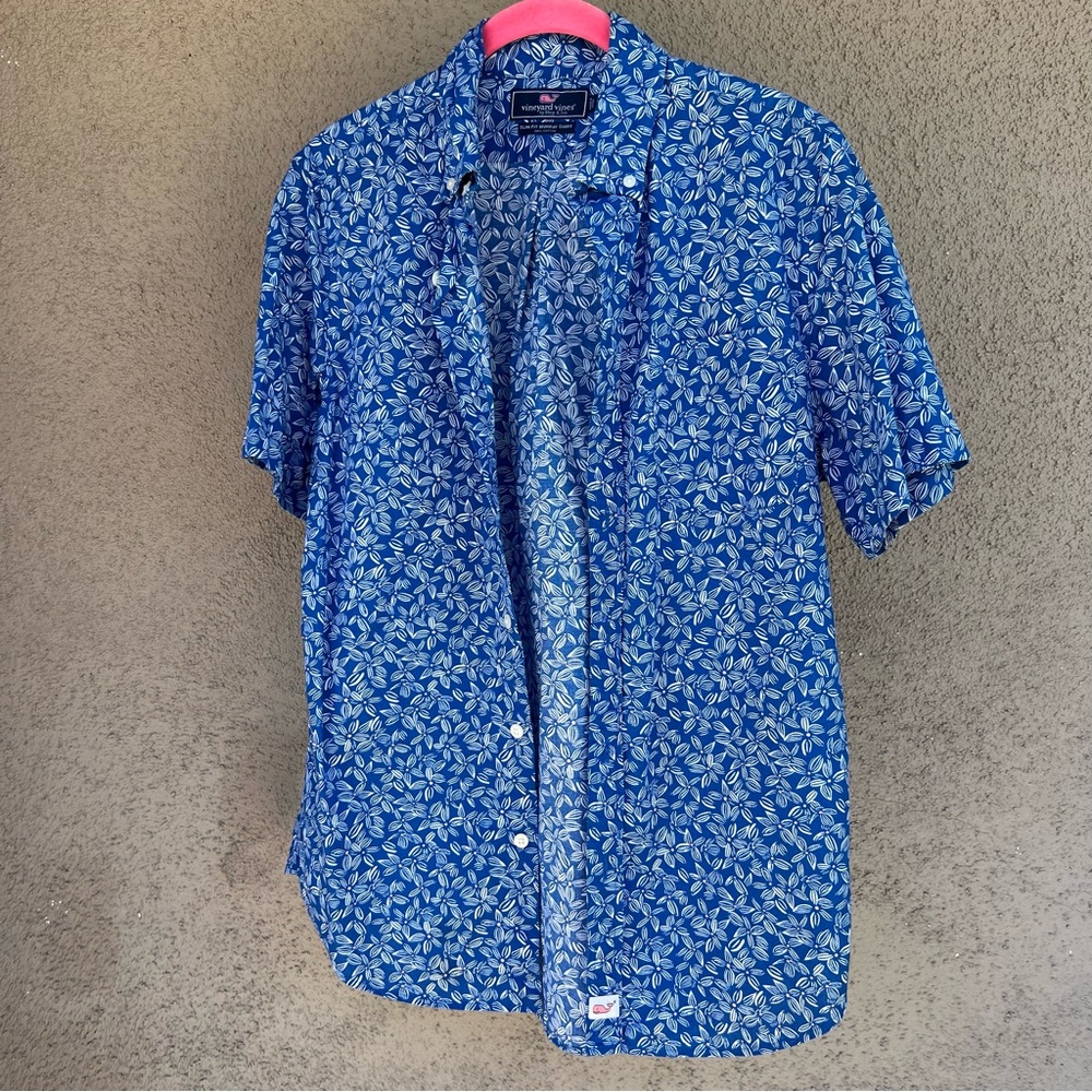 Vineyard Vines Men’s Floral Short Sleeve Button Shirt Small